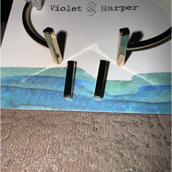 Violet Harper Jane Bracelet +
Earrings Set - Picture 6 of 8